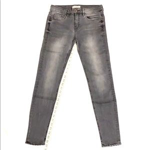 ZARA - Premium Demin Collection